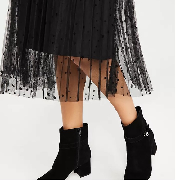 New Ann Taylor Star Pleated Skirt Size 6 - Picture 2 of 7